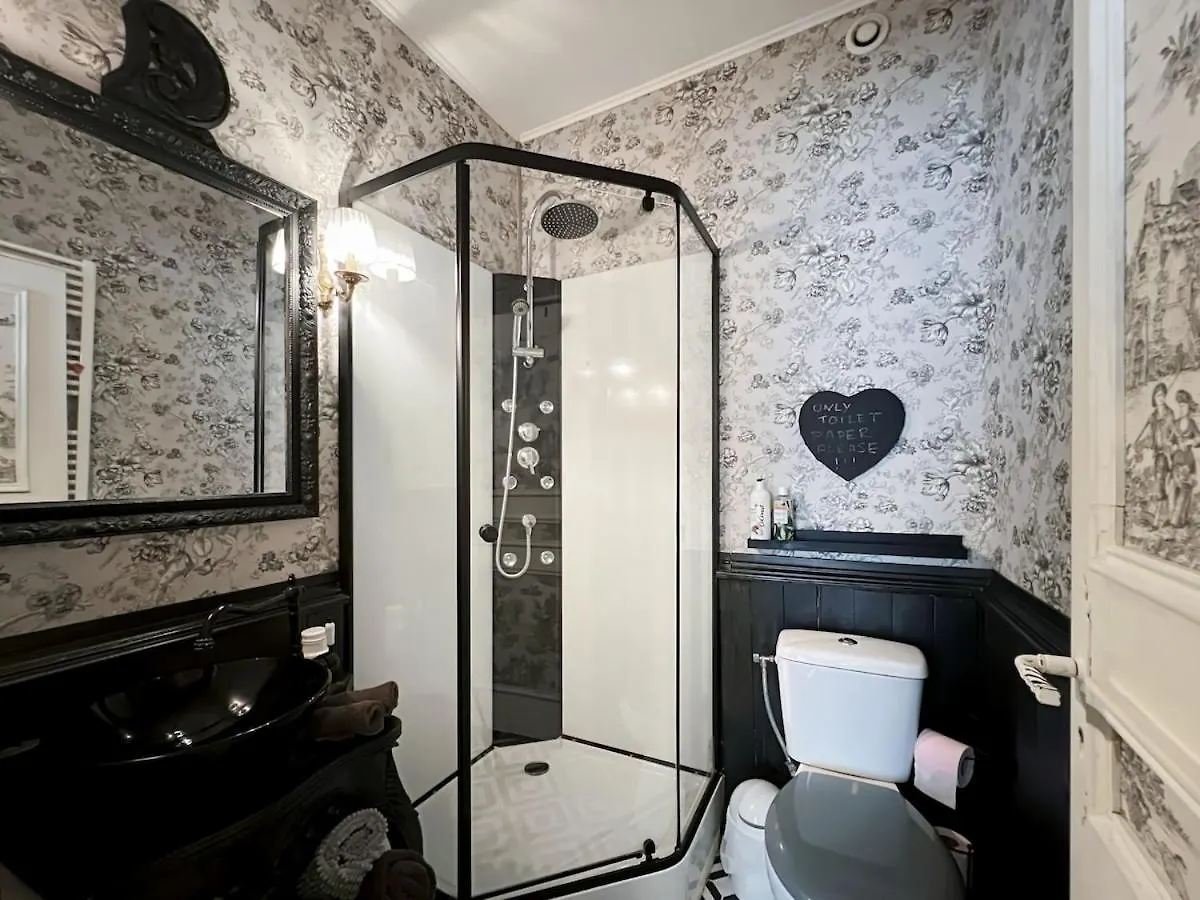 Gare Du Nord And Est Apartment Paris 0*,